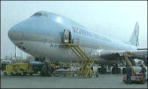    747